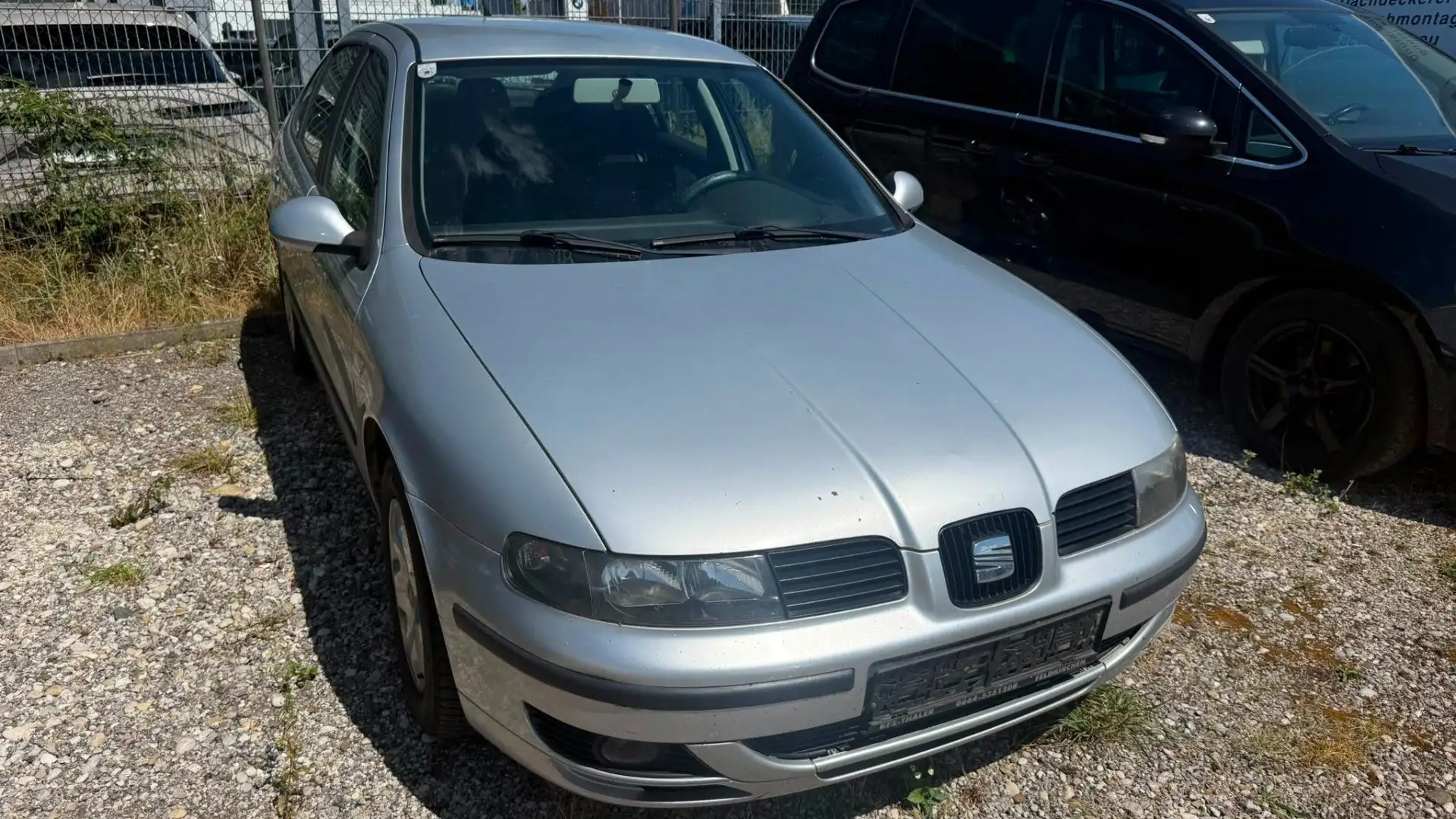 SEAT Leon Stella Silber - 2