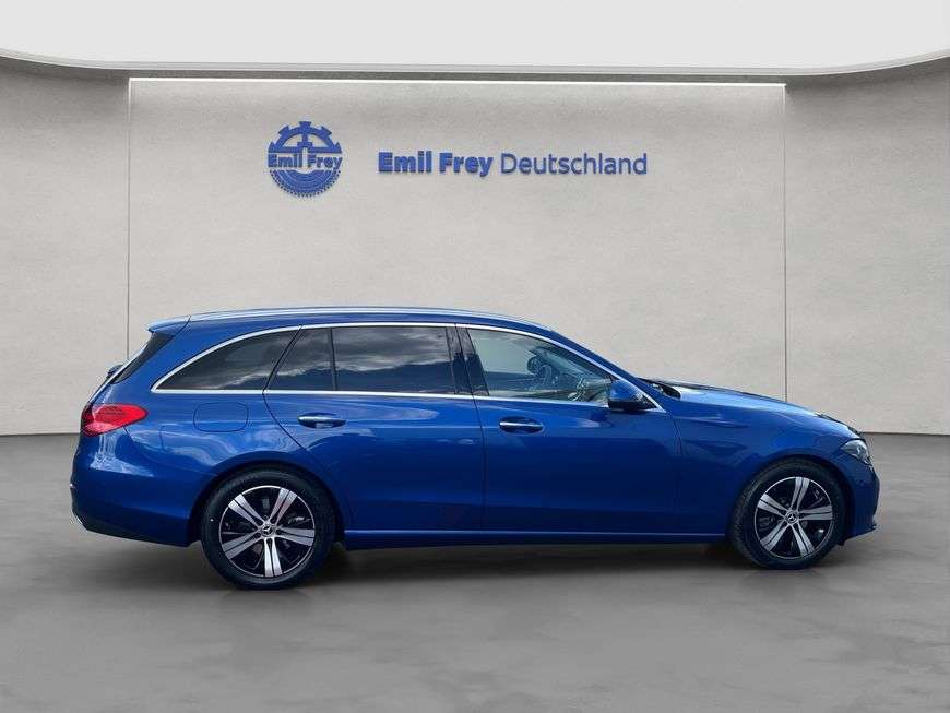 Mercedes-Benz C 220