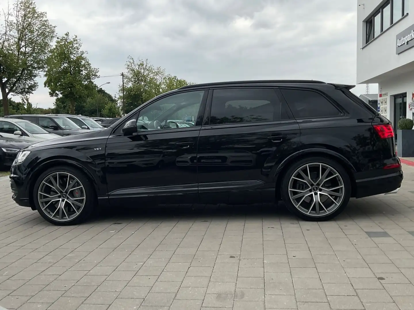 Audi SQ7 4.0 TDI quattro AHK LED Nav Pano ACC ViCo 7S Black - 2
