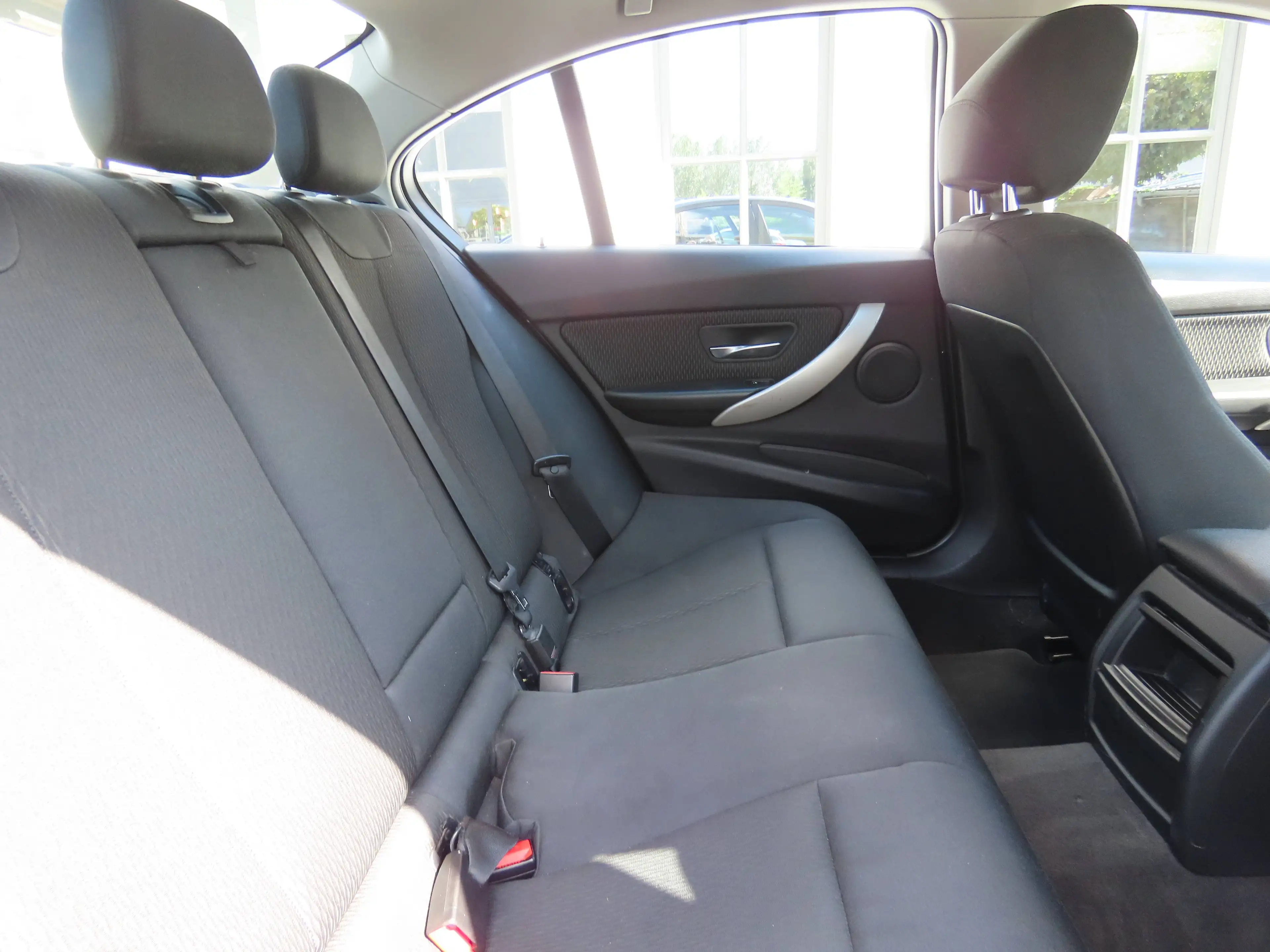 BMW 316 316 dA — photo 9