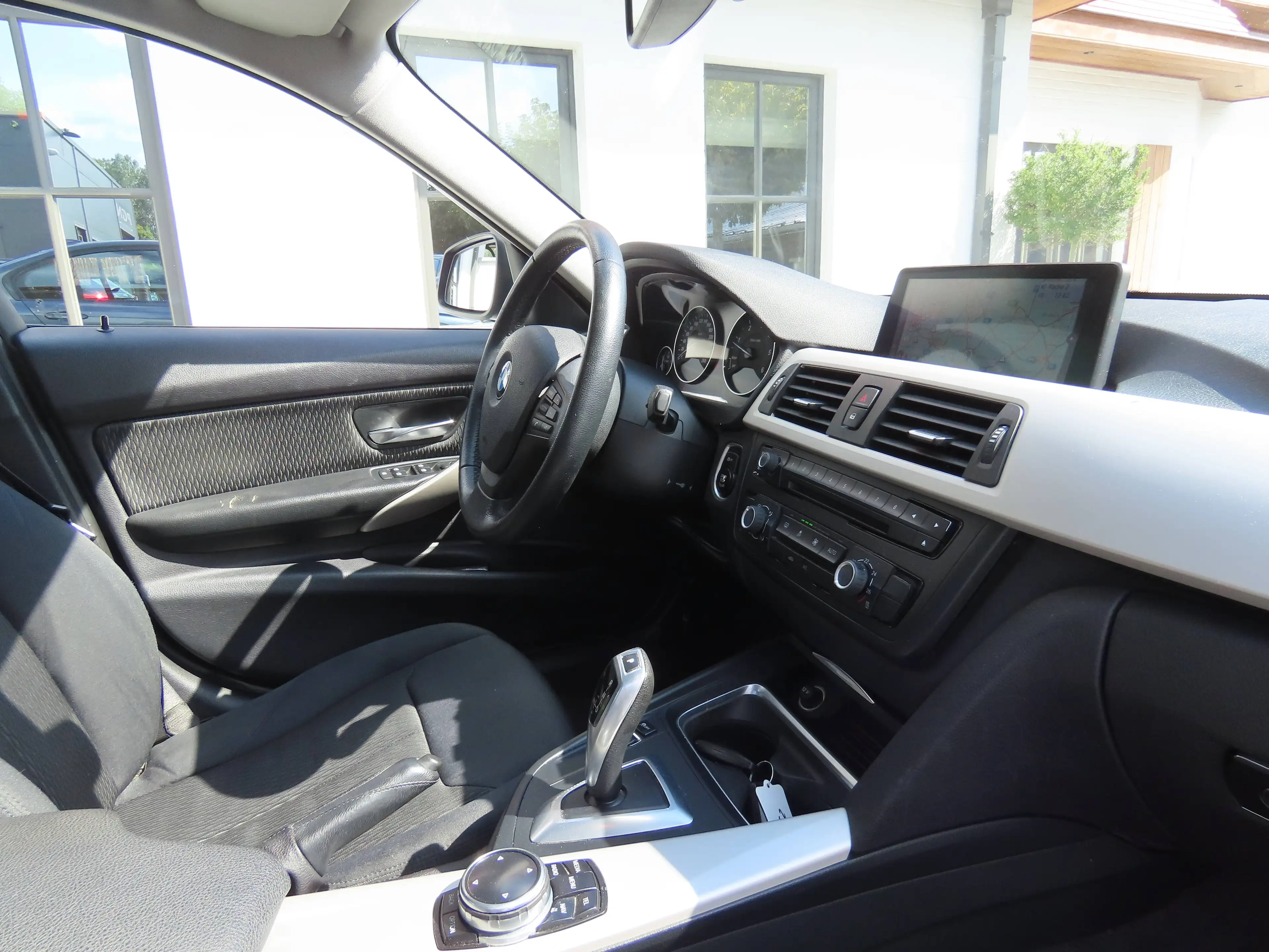 BMW 316 316 dA — photo 4