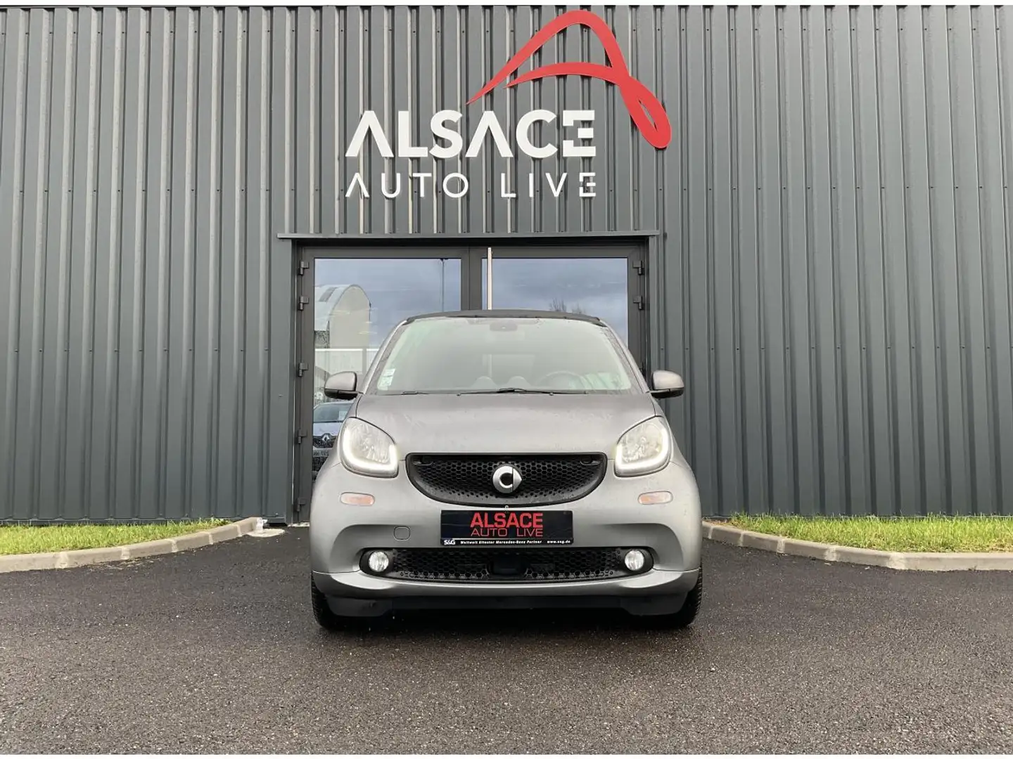 smart forTwo Smart Fortwo Coupe Electric 82CH BVA - PASSION Gris - 2
