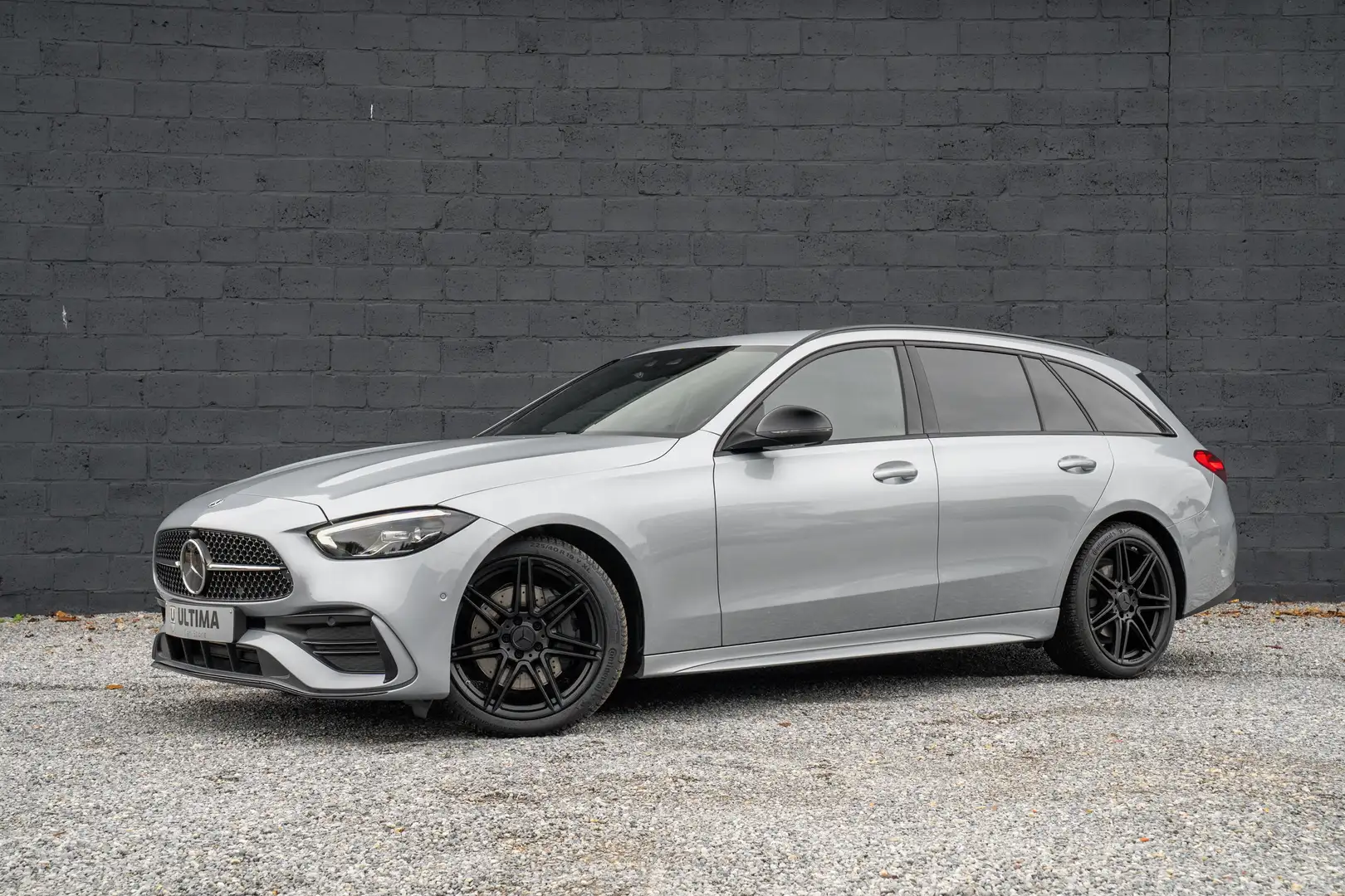Mercedes-Benz C 220 C 220 d T 9G-TRONIC AMG Line Silber - 1
