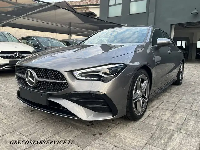 Mercedes-Benz CLA 180 Coupe AMG Line Advanced Plus Automatic LUCI 64+CAR-PLAY