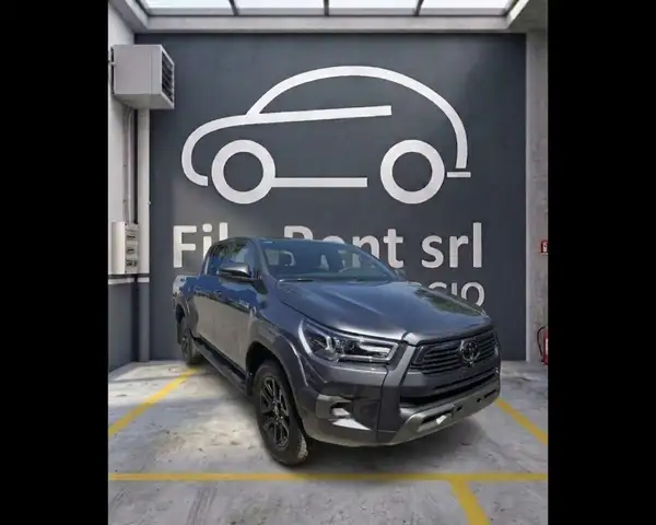 Toyota Hilux Double Cab 2.8 D-4D 48V Invincible