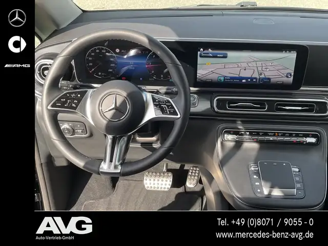 Mercedes-Benz V-Class view 14