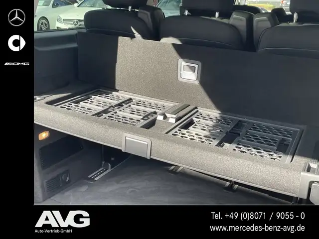 Mercedes-Benz V-Class view 8