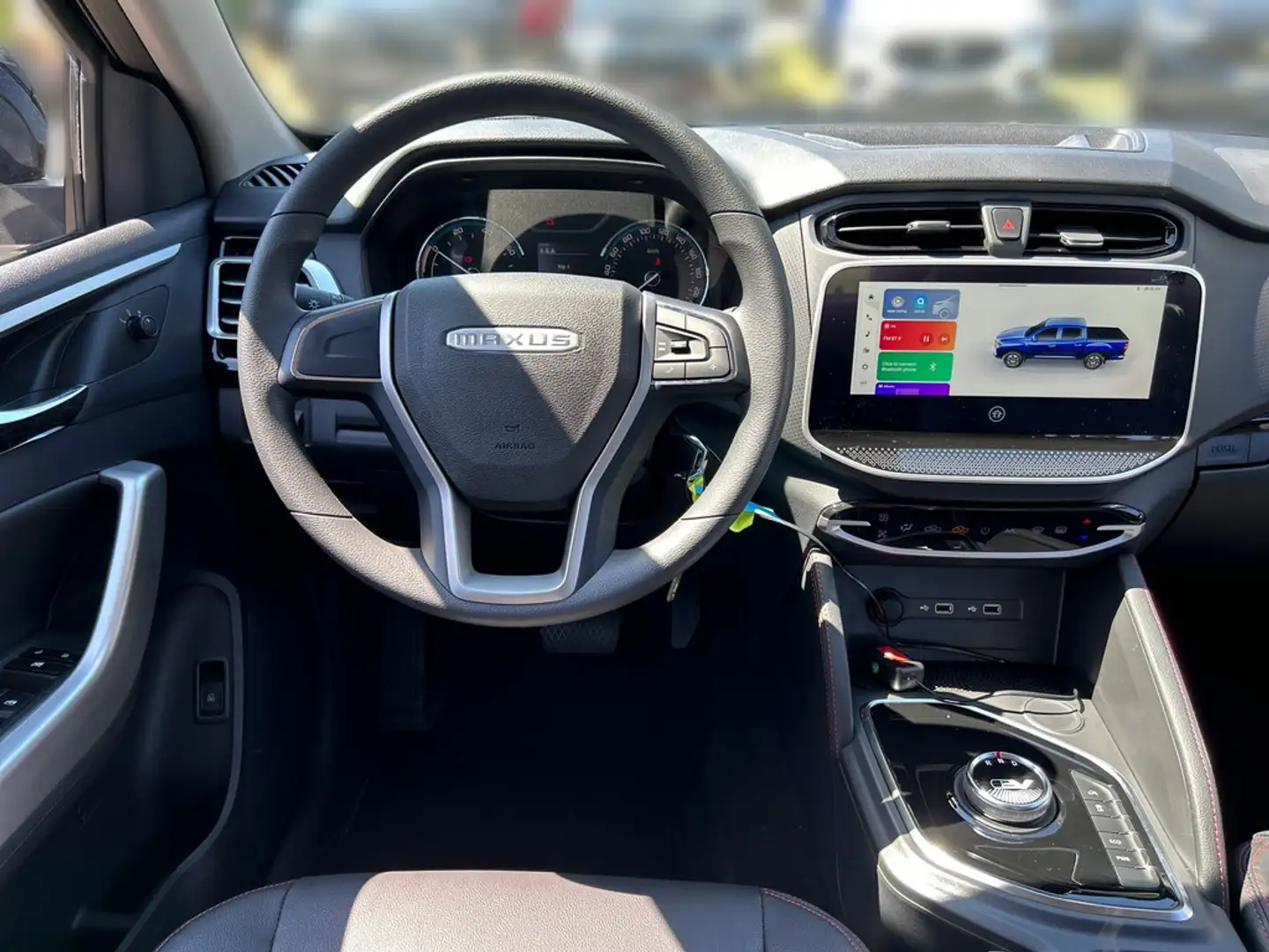 Maxus T90 EV 89kWh Elite MJ23 KLIMA RÜCKFAHRKAMERA Negro - 2