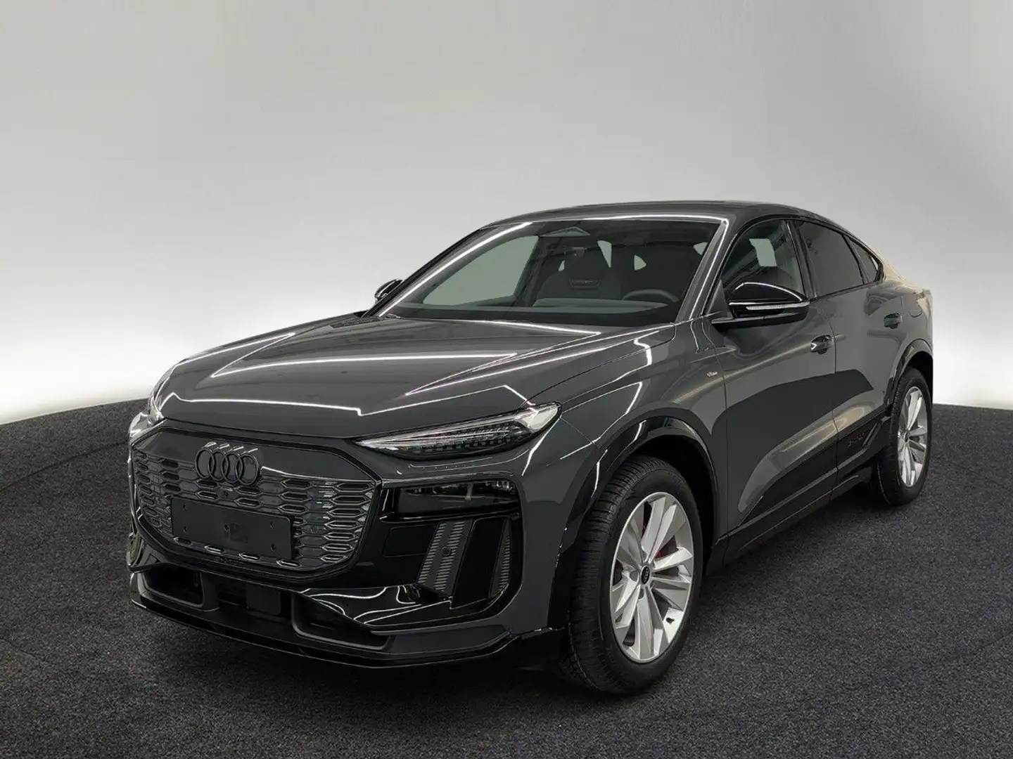Audi Q6 e-tron quattro Grau - 2