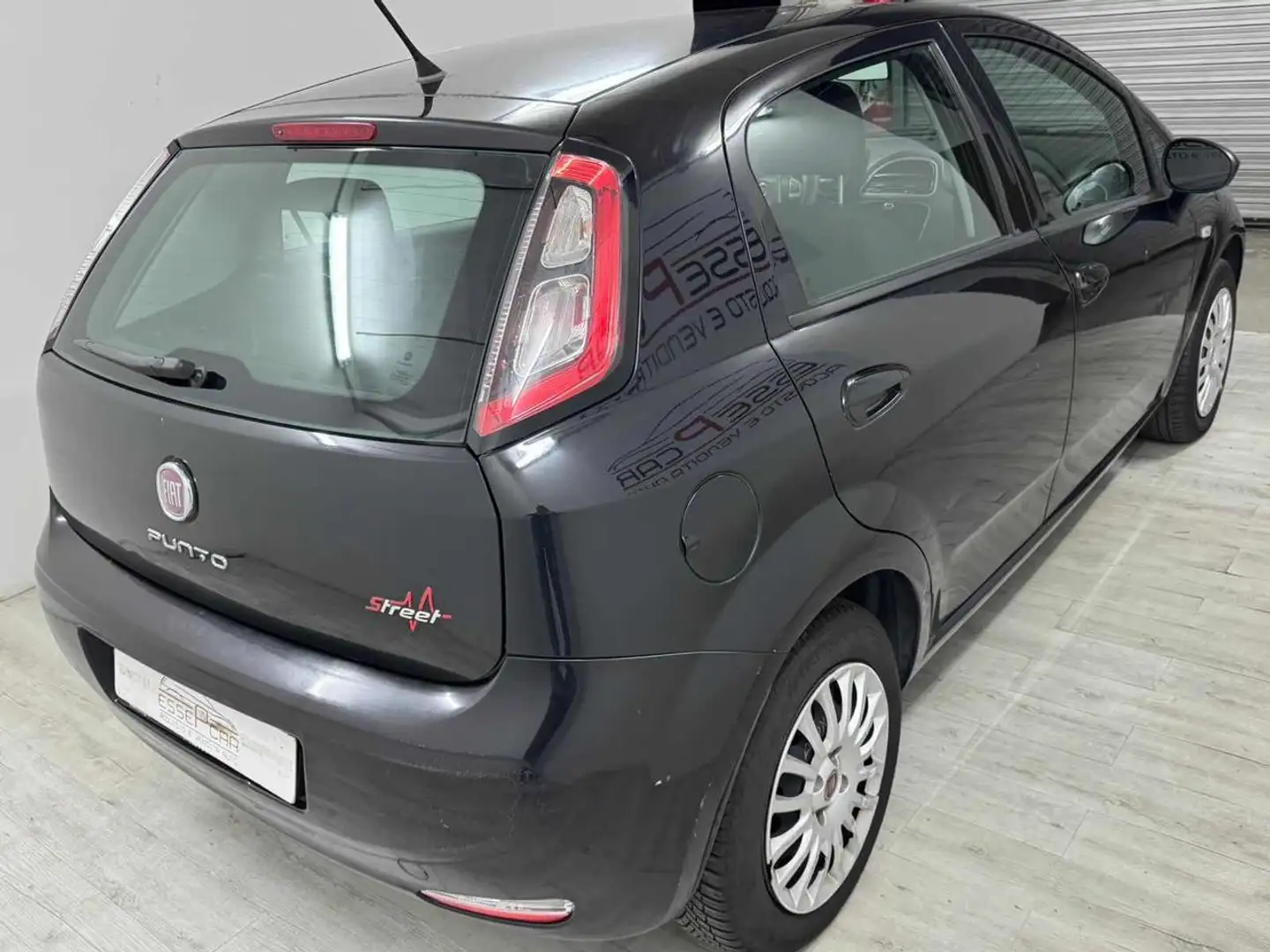 Fiat Punto 1.2 8V 5 porte Lounge Gris - 2