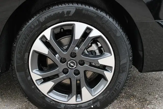 Opel Zafira 2,2 Diesel XL GS Aut. Ansicht 11