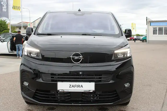 Opel Zafira 2,2 Diesel XL GS Aut. Ansicht 2