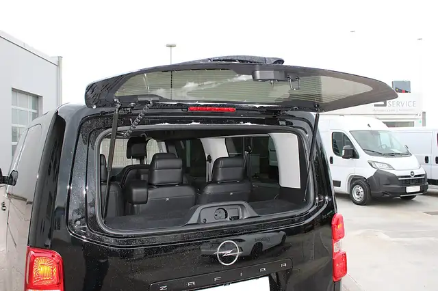 Opel Zafira 2,2 Diesel XL GS Aut. Ansicht 9