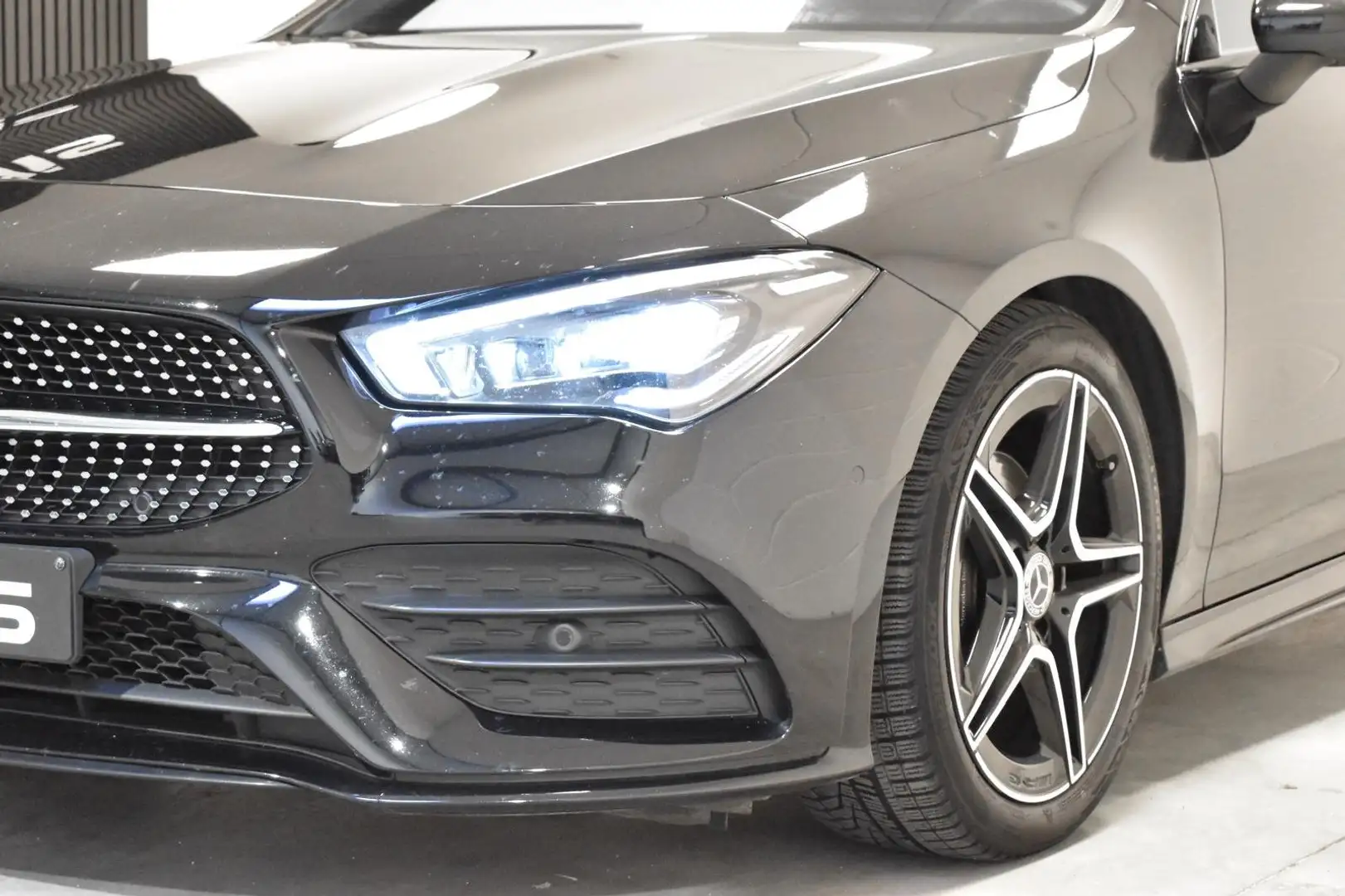 Mercedes-Benz CLA 180 CLA 180 d Business Line Noir - 2