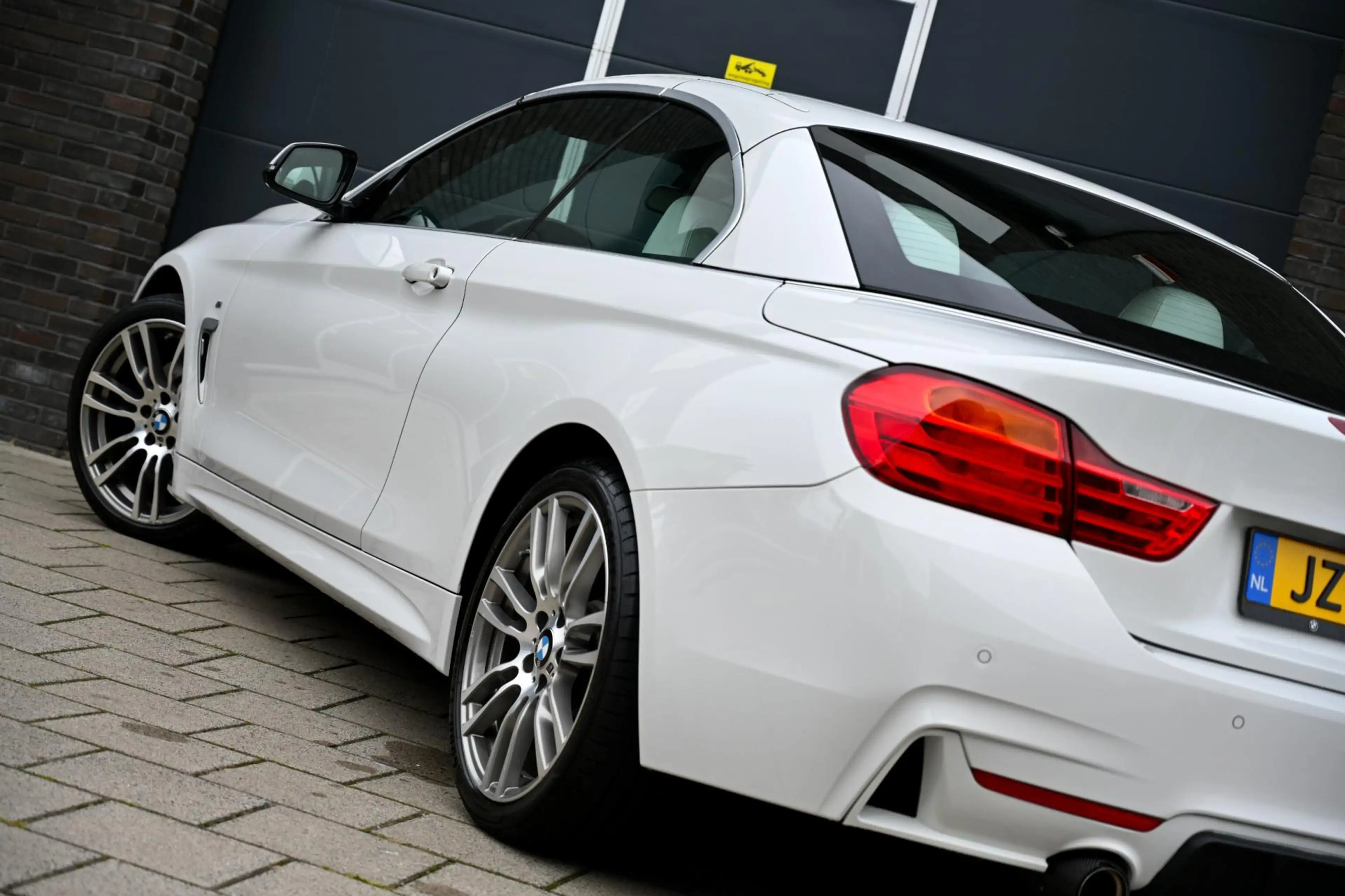 BMW 440 440i Cabriolet, M-Pakket, B58, M Performance uitla — photo 9