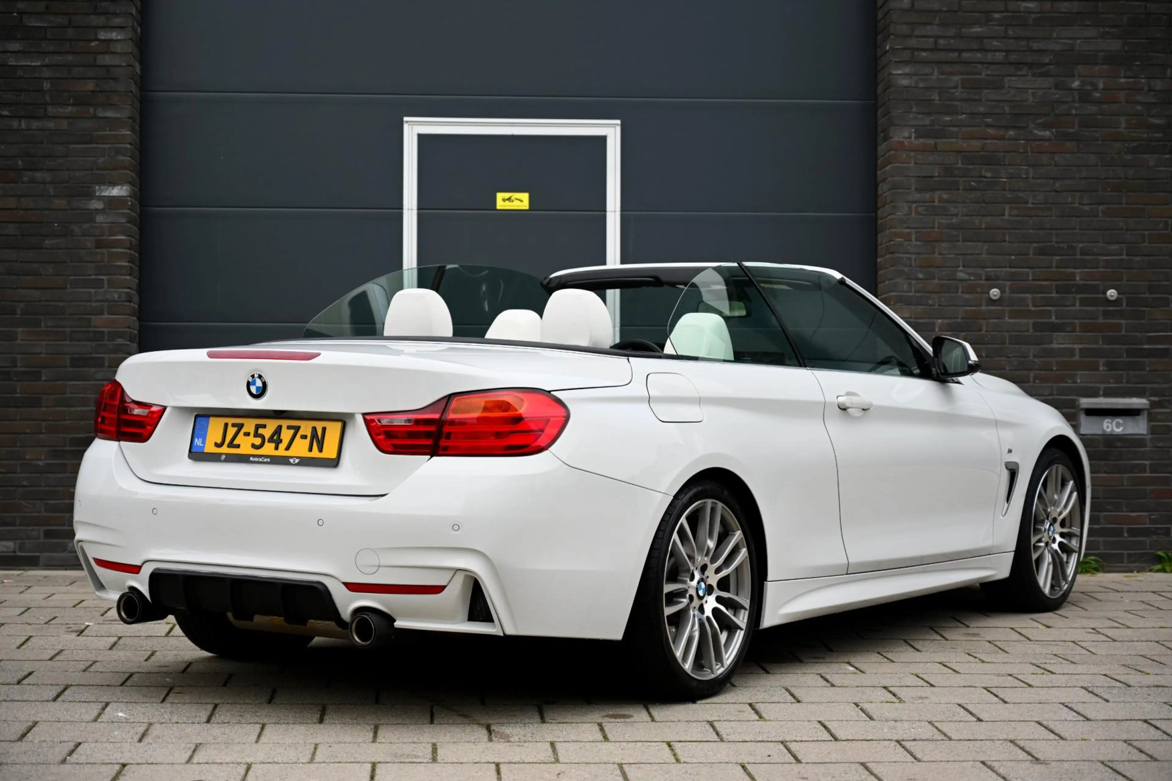 BMW 440 440i Cabriolet, M-Pakket, B58, M Performance uitla — photo 4