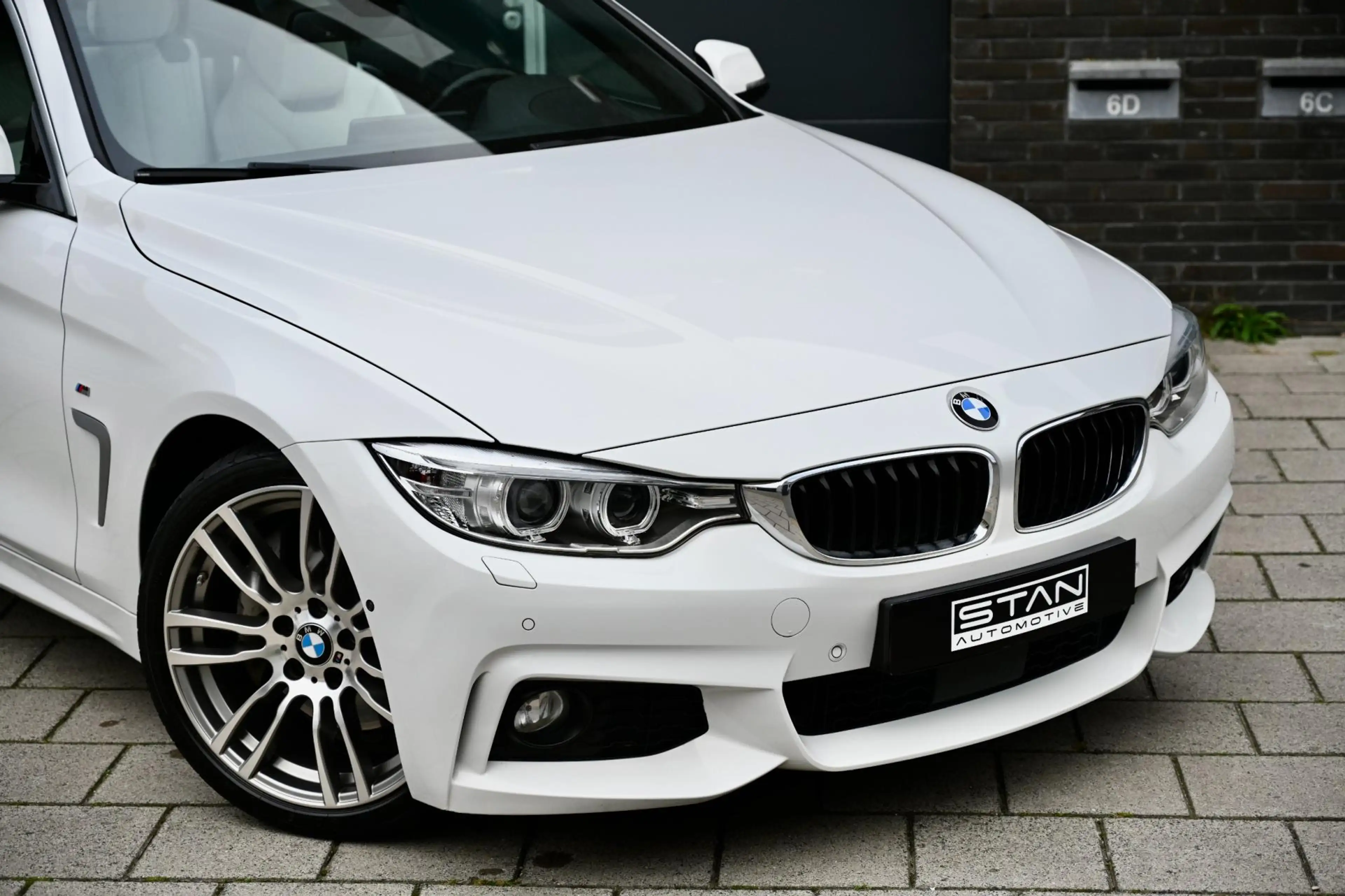 BMW 440 440i Cabriolet, M-Pakket, B58, M Performance uitla — photo 5