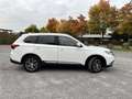 Mitsubishi Outlander 2.2 DI-D 4WD Aut. Diamant Edition+ Білий - thumbnail 3
