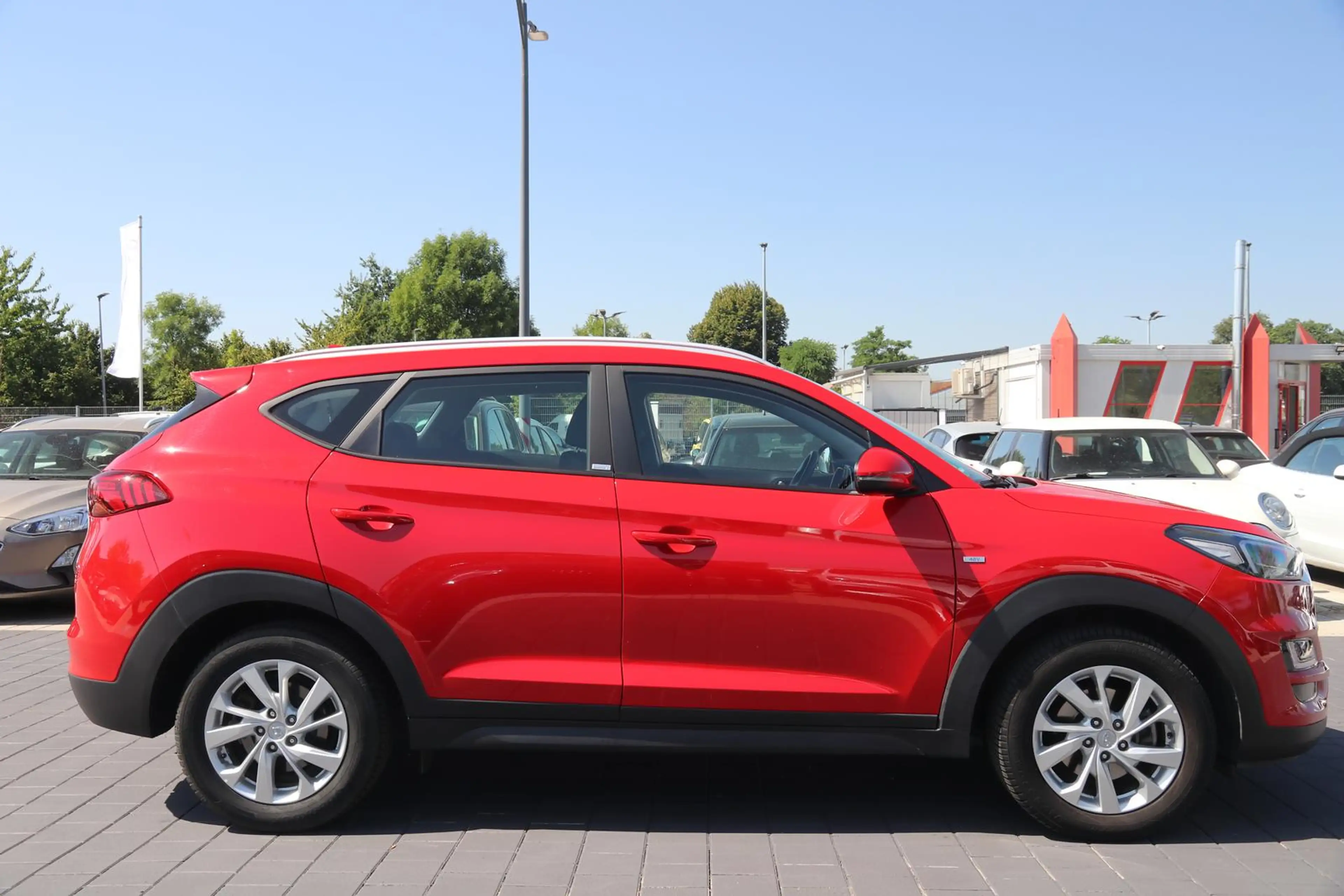 Hyundai TUCSON 1.6 CRDi Trend Mild-Hybrid 2WD — photo 4
