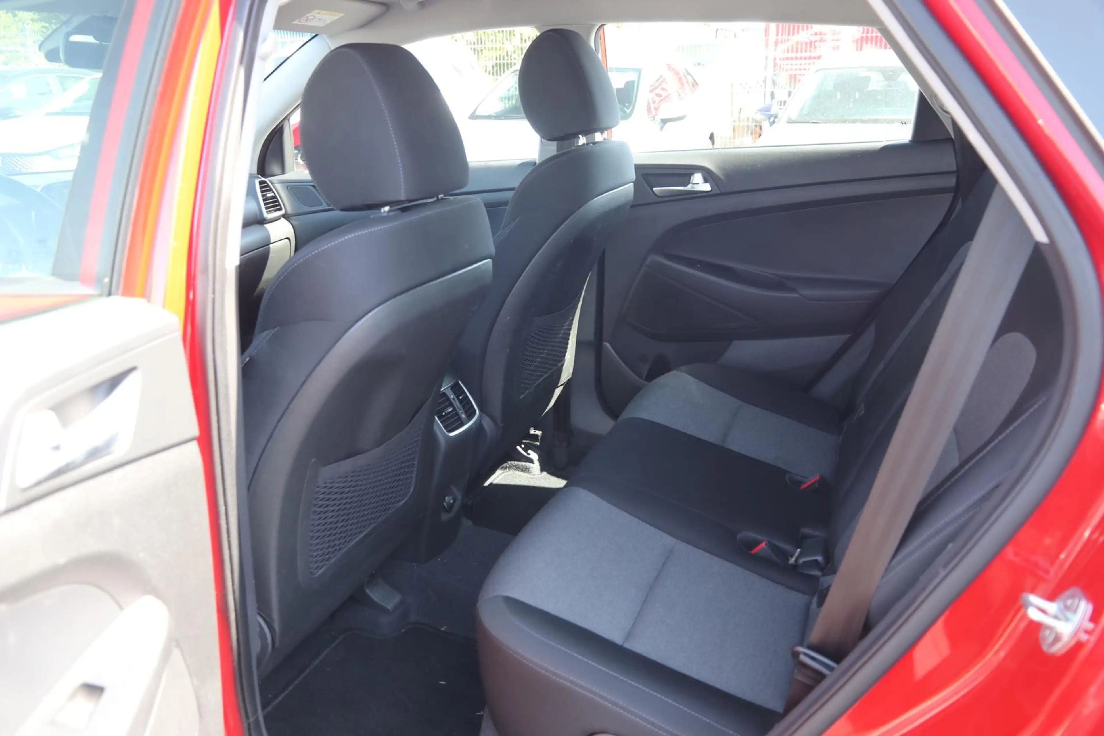 Hyundai TUCSON 1.6 CRDi Trend Mild-Hybrid 2WD — photo 15