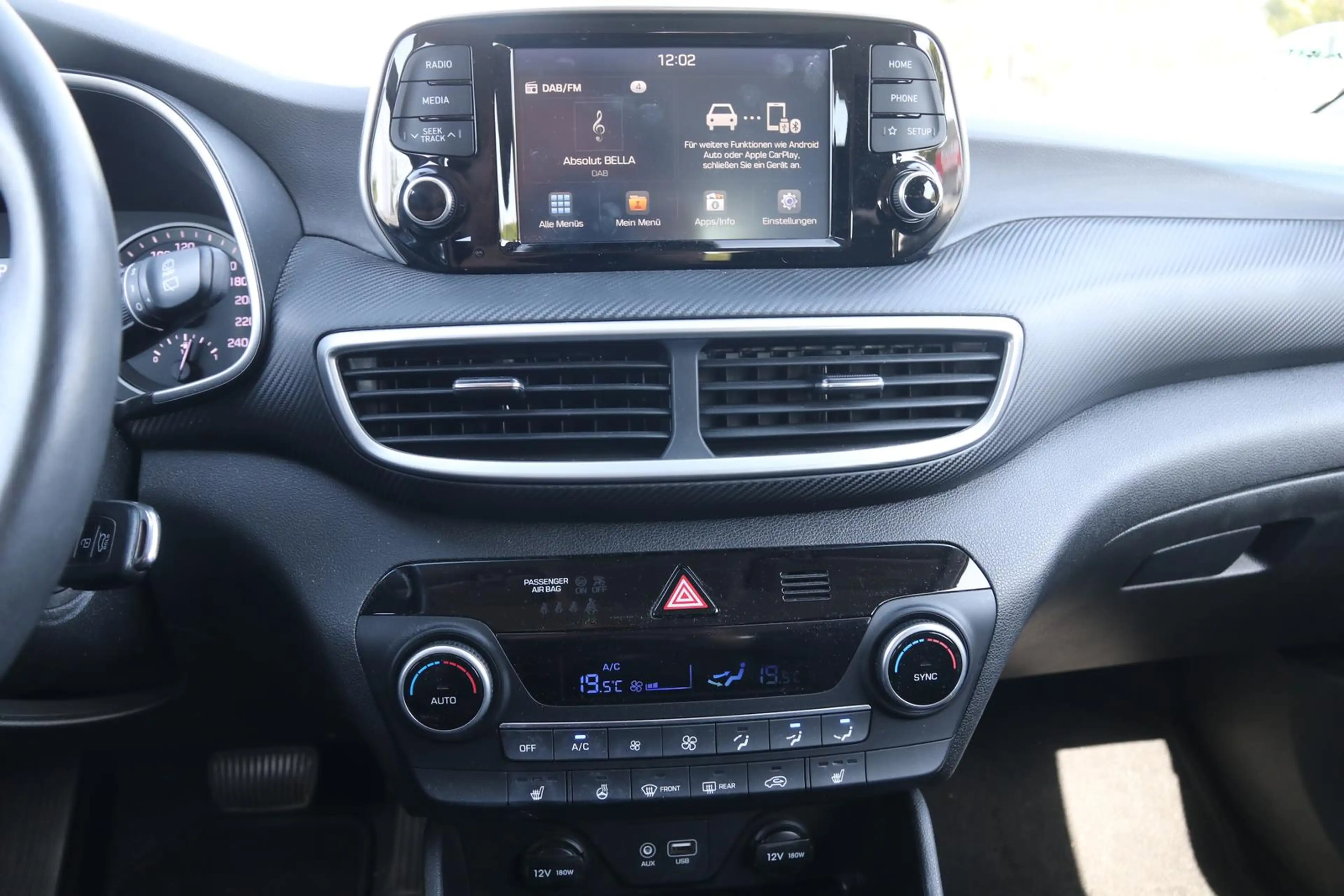 Hyundai TUCSON 1.6 CRDi Trend Mild-Hybrid 2WD — photo 13