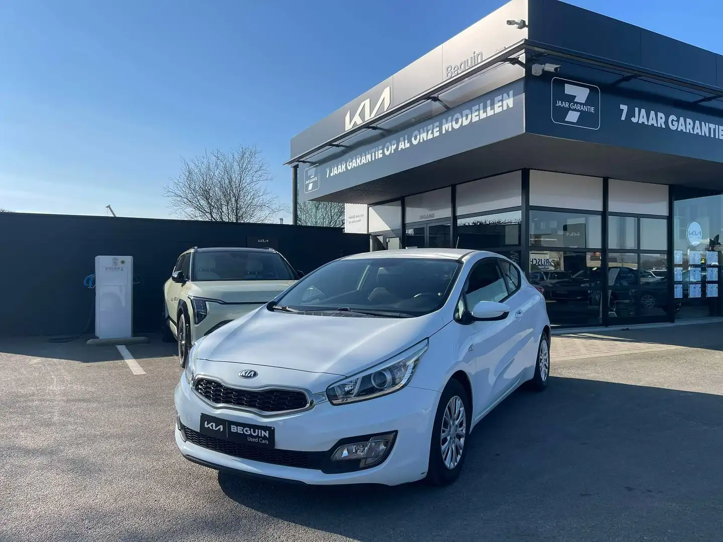Kia ProCeed / pro_cee'd 1.4i Easy Fehér - 1
