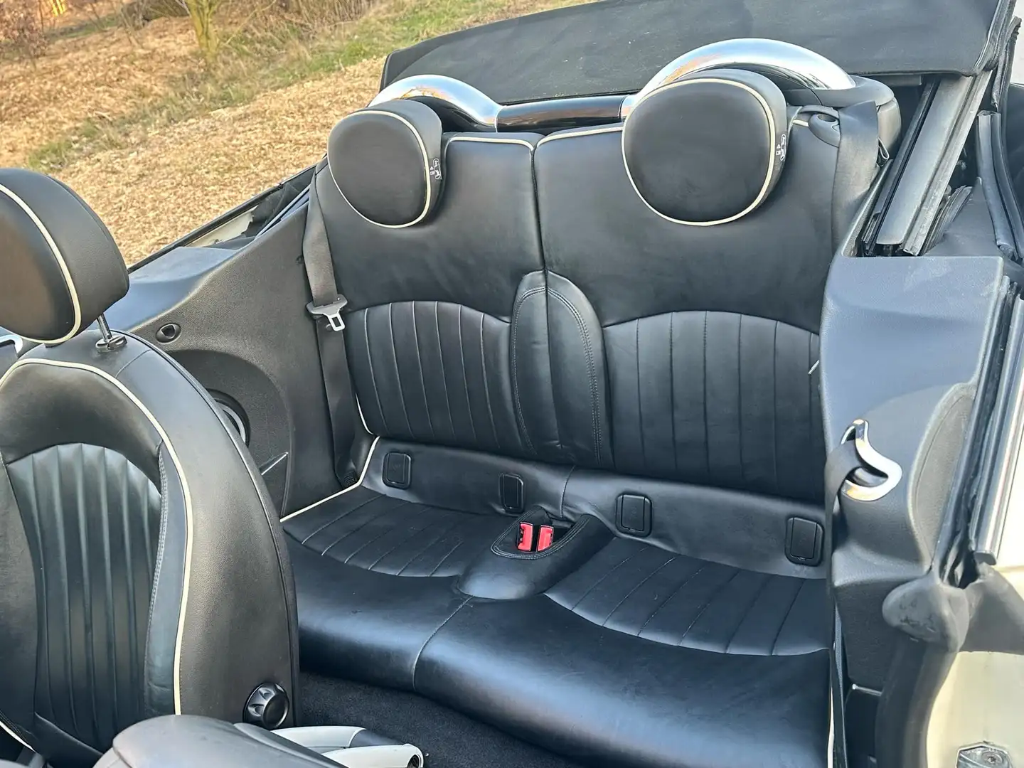 MINI Cooper S Cabrio - 1