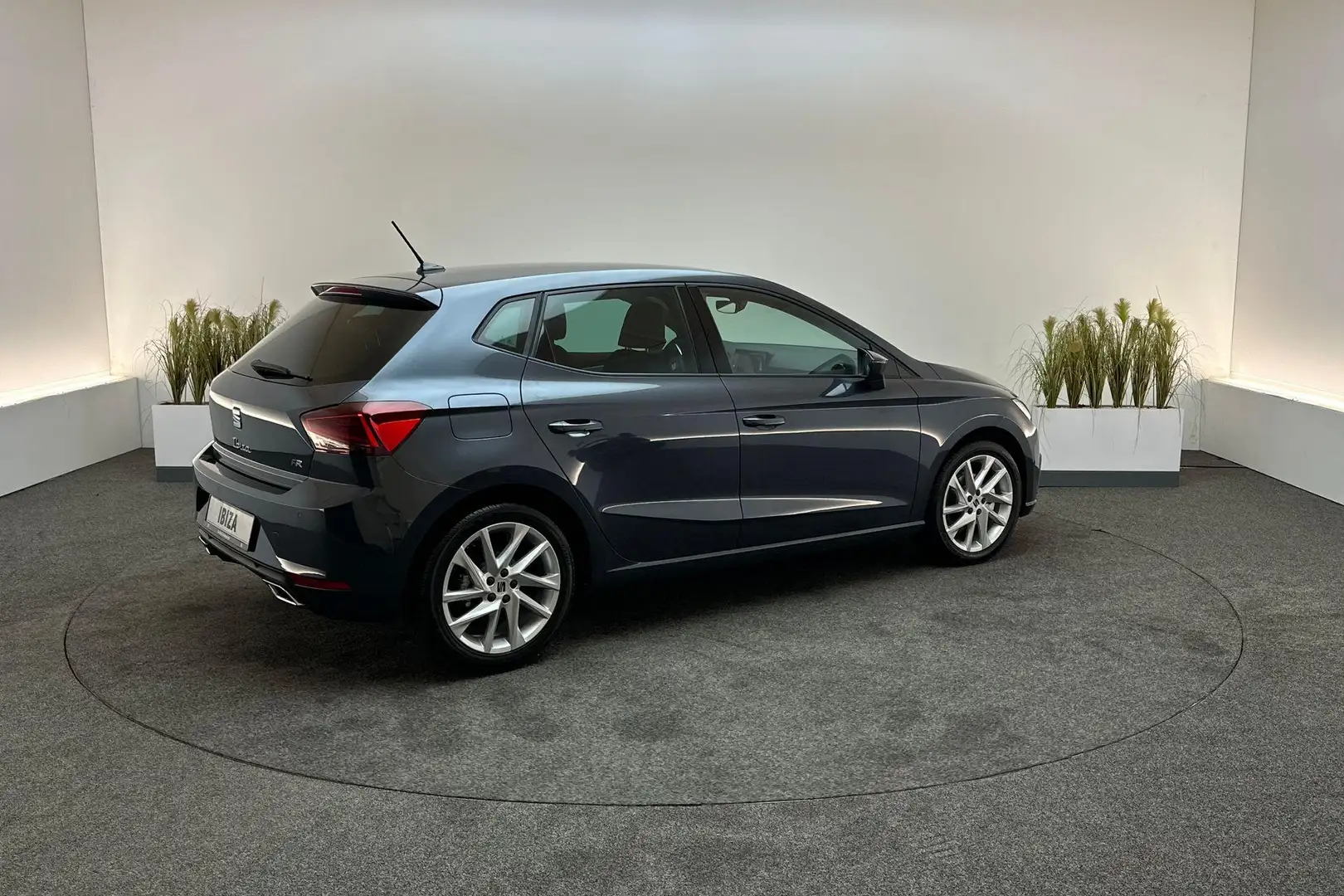 SEAT Ibiza FR Business Connect 1.0 TSI DSG Сірий - 2