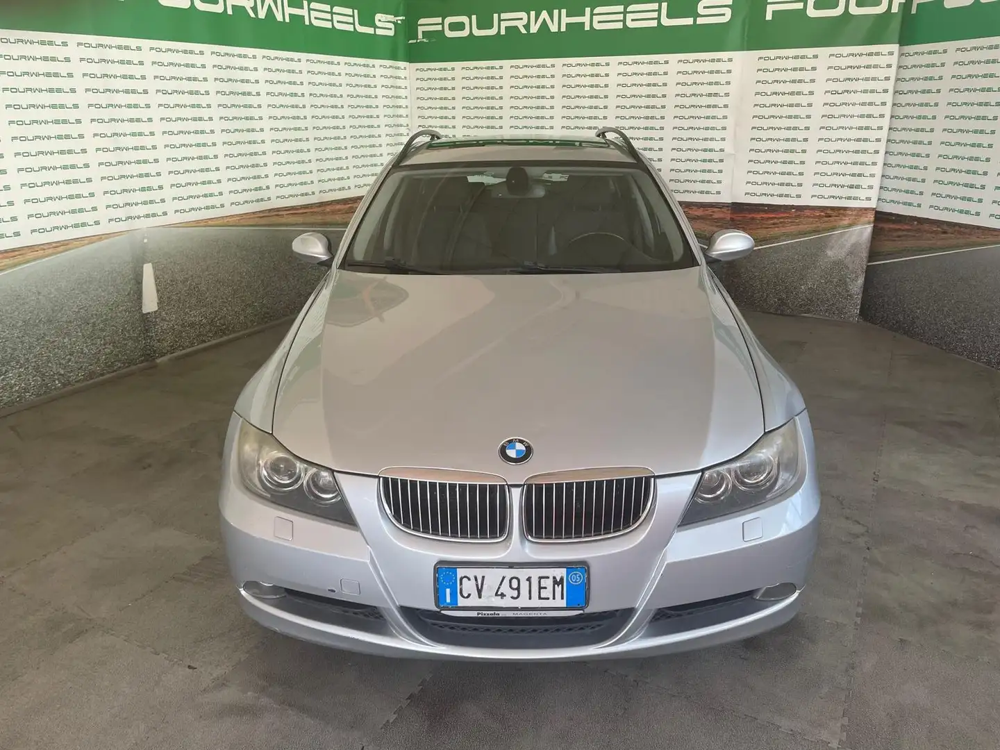 BMW 320 Serie 3 E91 Touring 320d Touring Futura Argento - 2