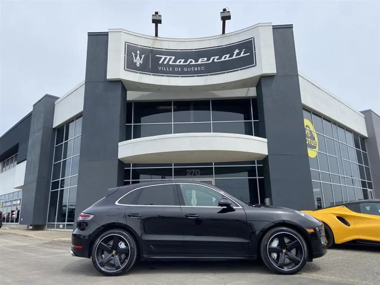 Porsche Macan снимка Porsche Macan