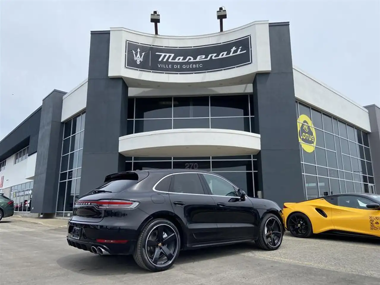Porsche Macan снимка Porsche Macan