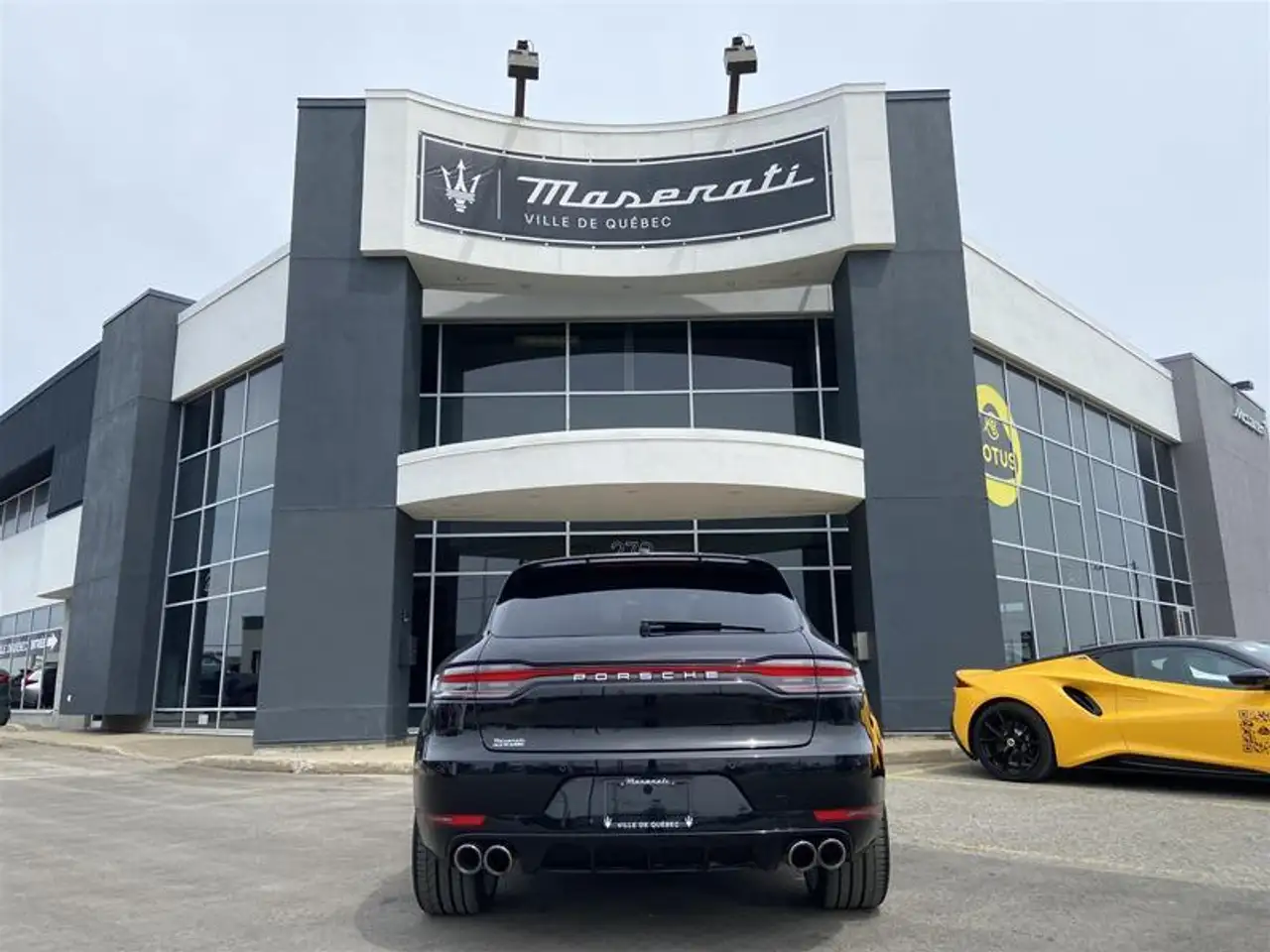 Porsche Macan снимка Porsche Macan