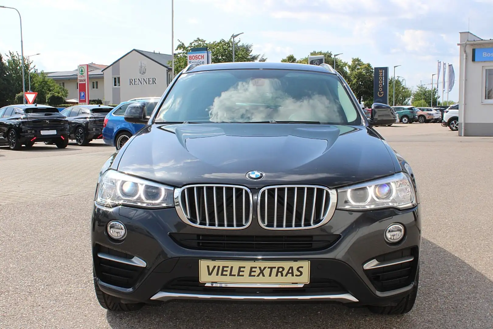 BMW X4 xDrive 20d xLine Aut. Grau - 2