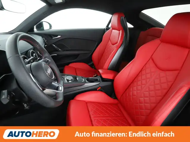 Audi TTS view 10
