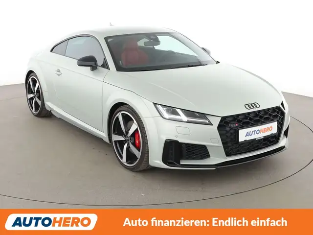 Audi TTS view 8