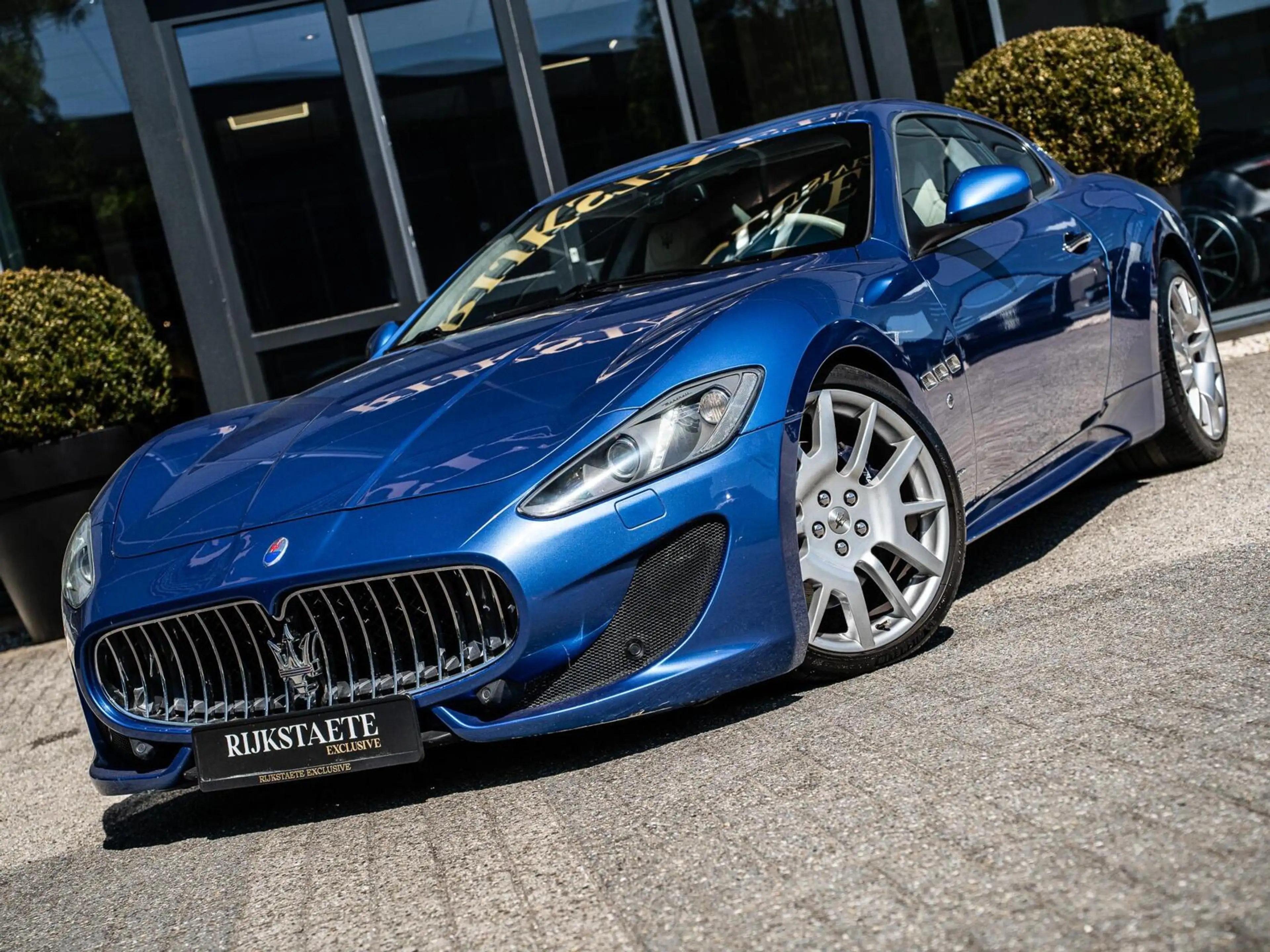 Maserati GranTurismo 4.7 Sport|ALCANTARA HEMEL|CAMERA|BOSE — photo 13