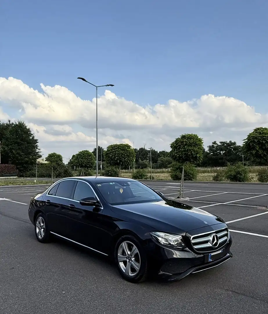 Mercedes-Benz E 200 d AMG Line auto - 1