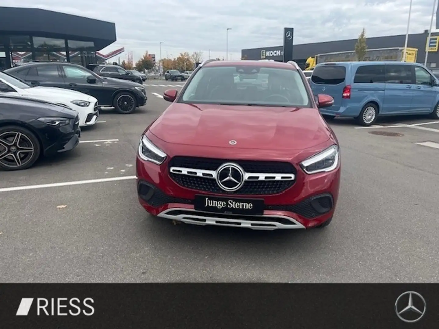 Mercedes-Benz GLA 220 d AHK-KAMERA-DISTR-MULTI-NAVI Rouge - 2