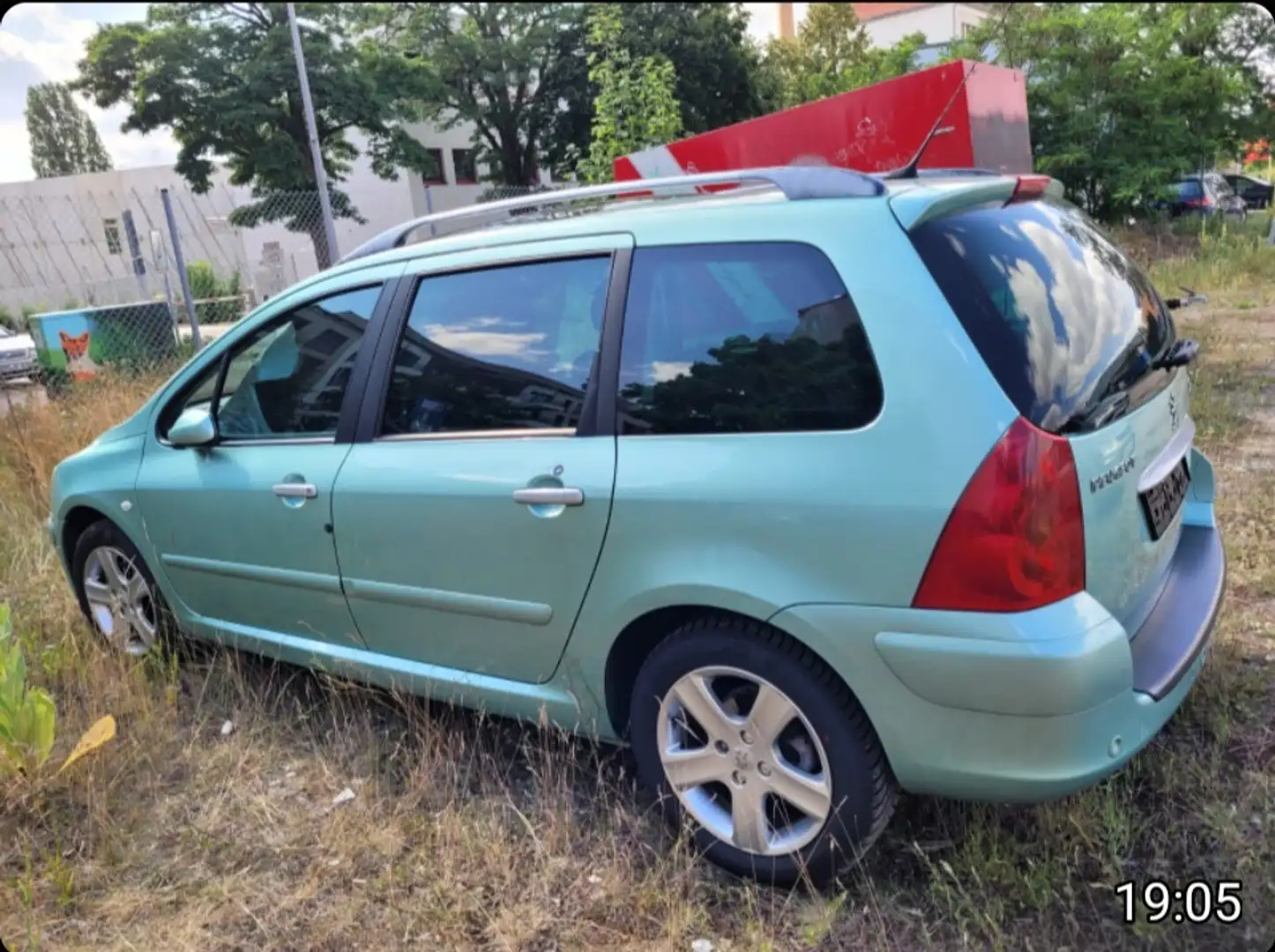Peugeot 307 307 Break/SW SW 135 Premium Vert - 2