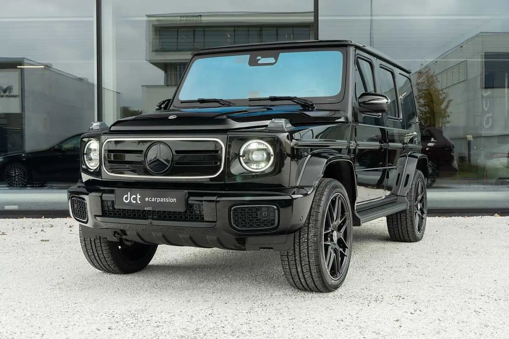 Mercedes-Benz G 580 EQ AMG Burmester Night Manufaktur Sunroof Noir - 1