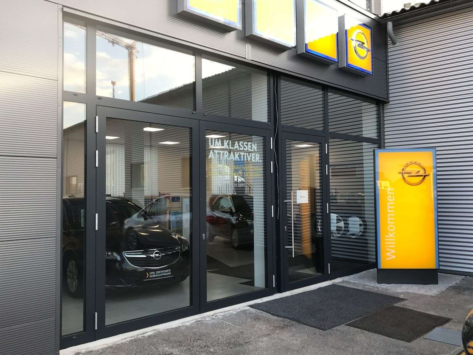 Opel Mokka E