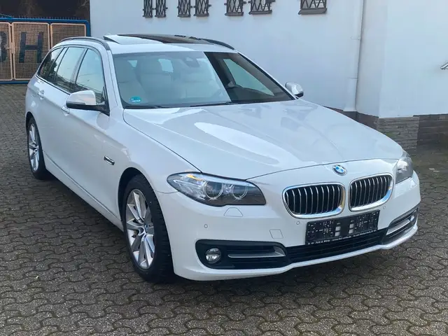 BMW 525 d Aut.Individual+Panorama+Leder+Navi+LED