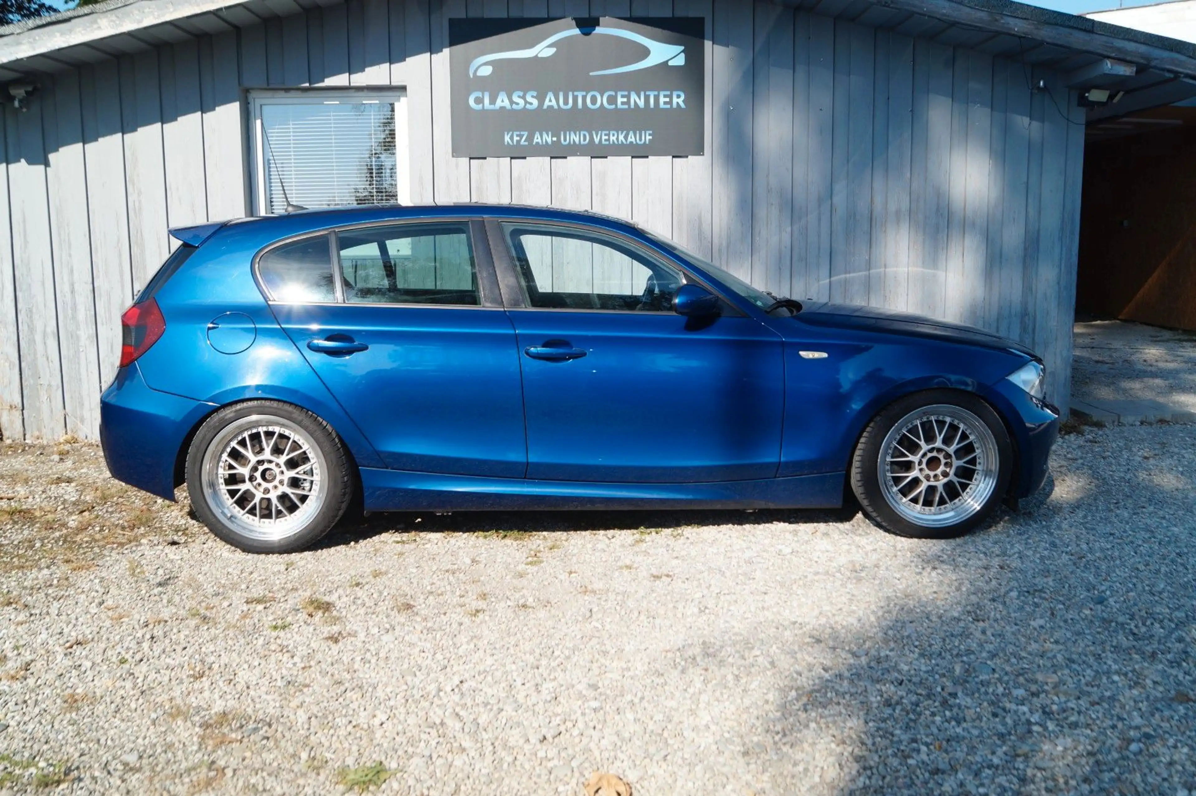 BMW 130 i Lim.|M-Paket|TÜV 09/2028|2. Hand| — photo 4