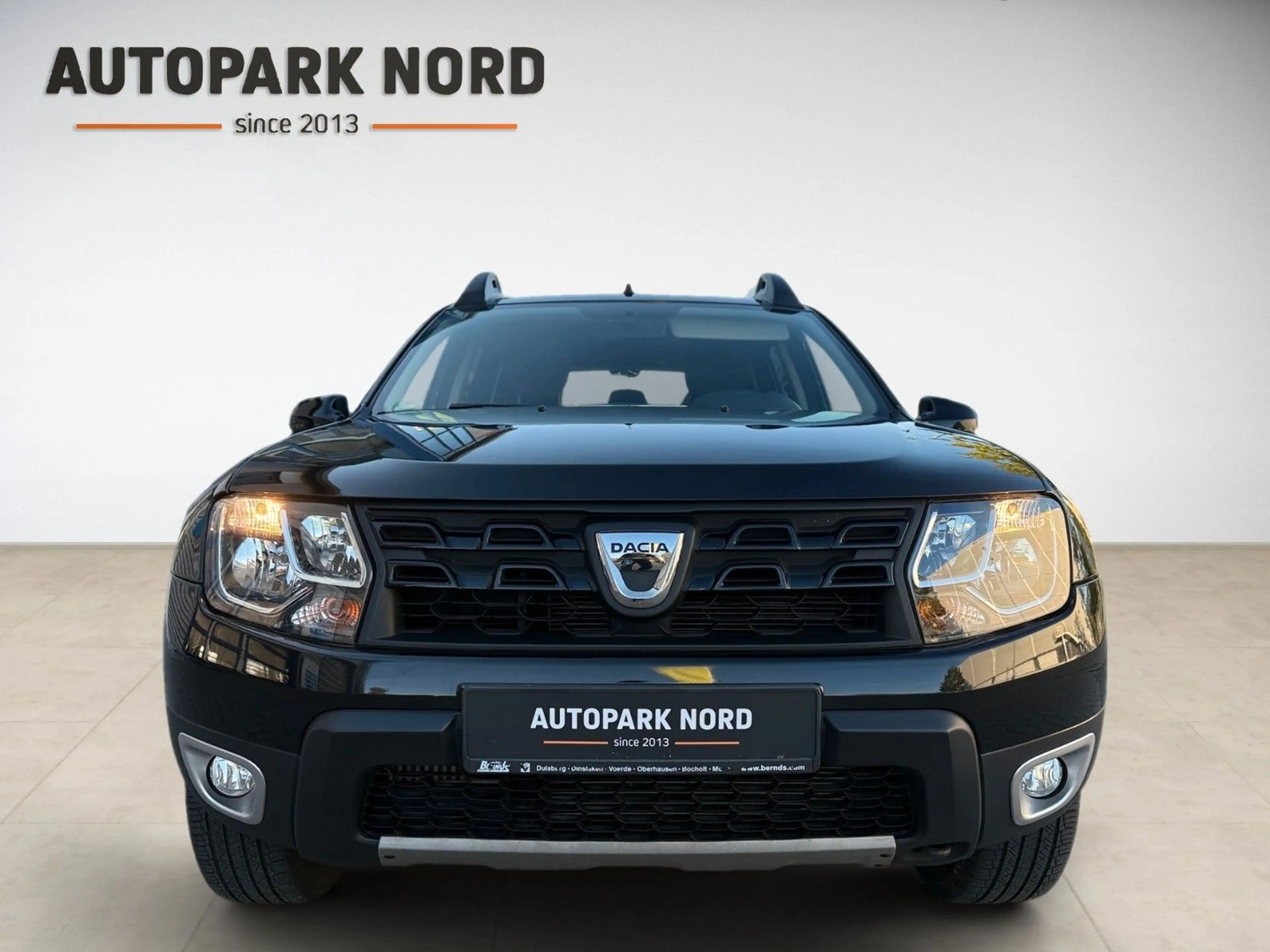 Dacia Duster Black Shadow 4x2/1.HAND/KAMERA/SHZ/TEMP — photo 6