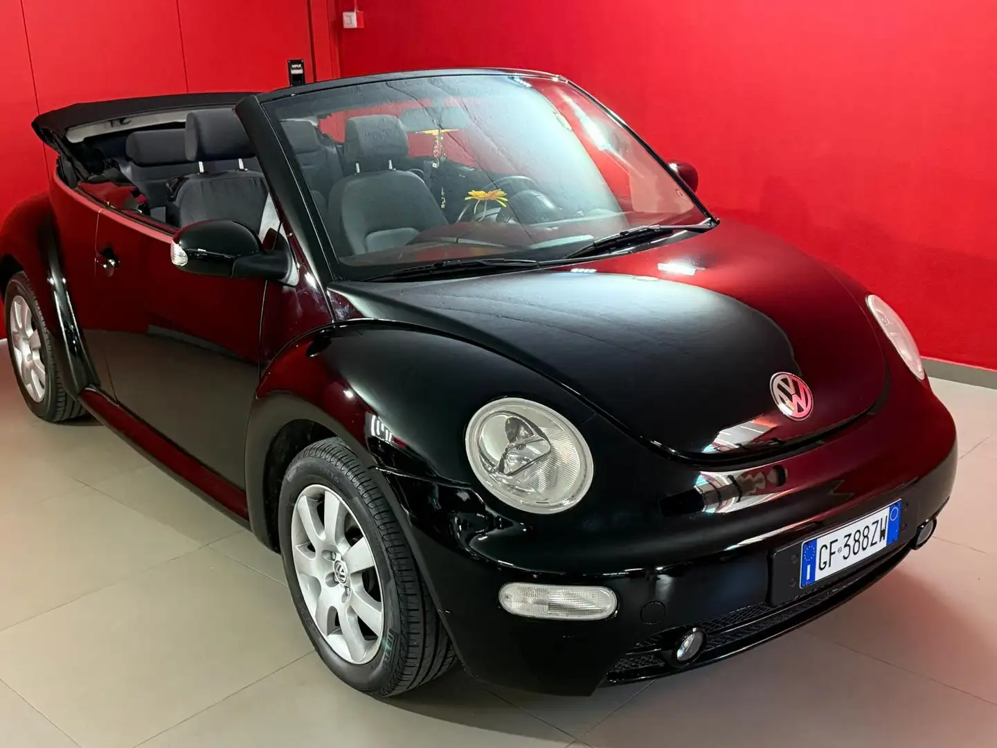 Volkswagen New Beetle New Beetle Cabrio 1.6 Nero - 1