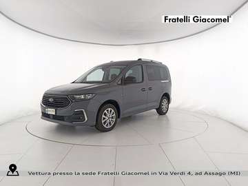 v761 2.0 ecoblue 122cv titanium auto
