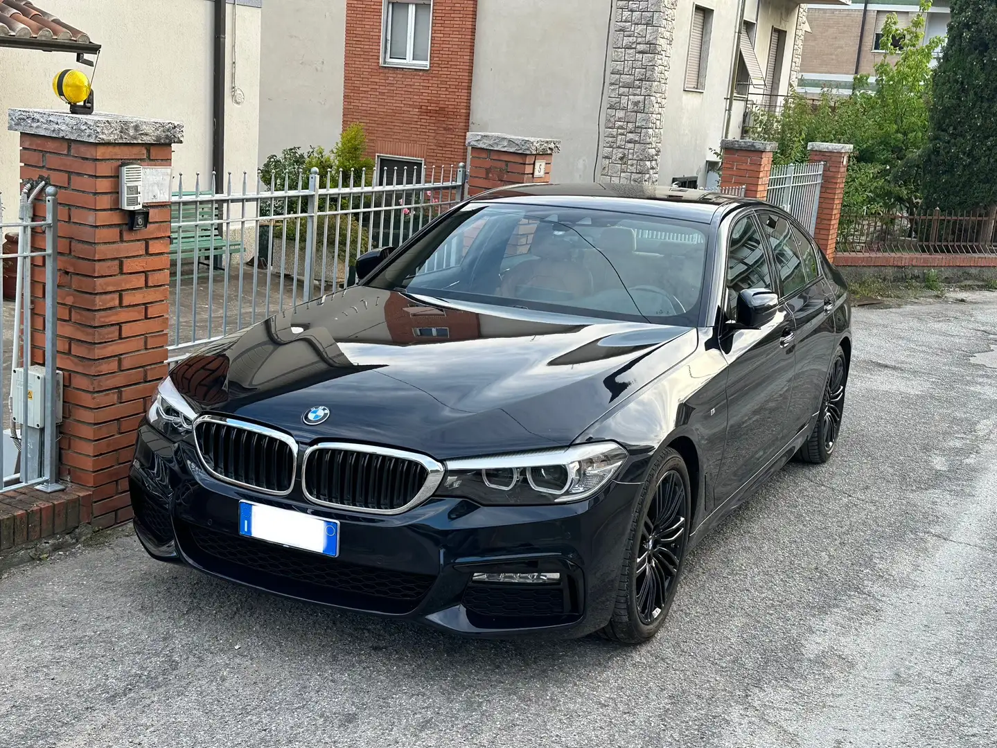 BMW 530 530d xDrive MSport - 1