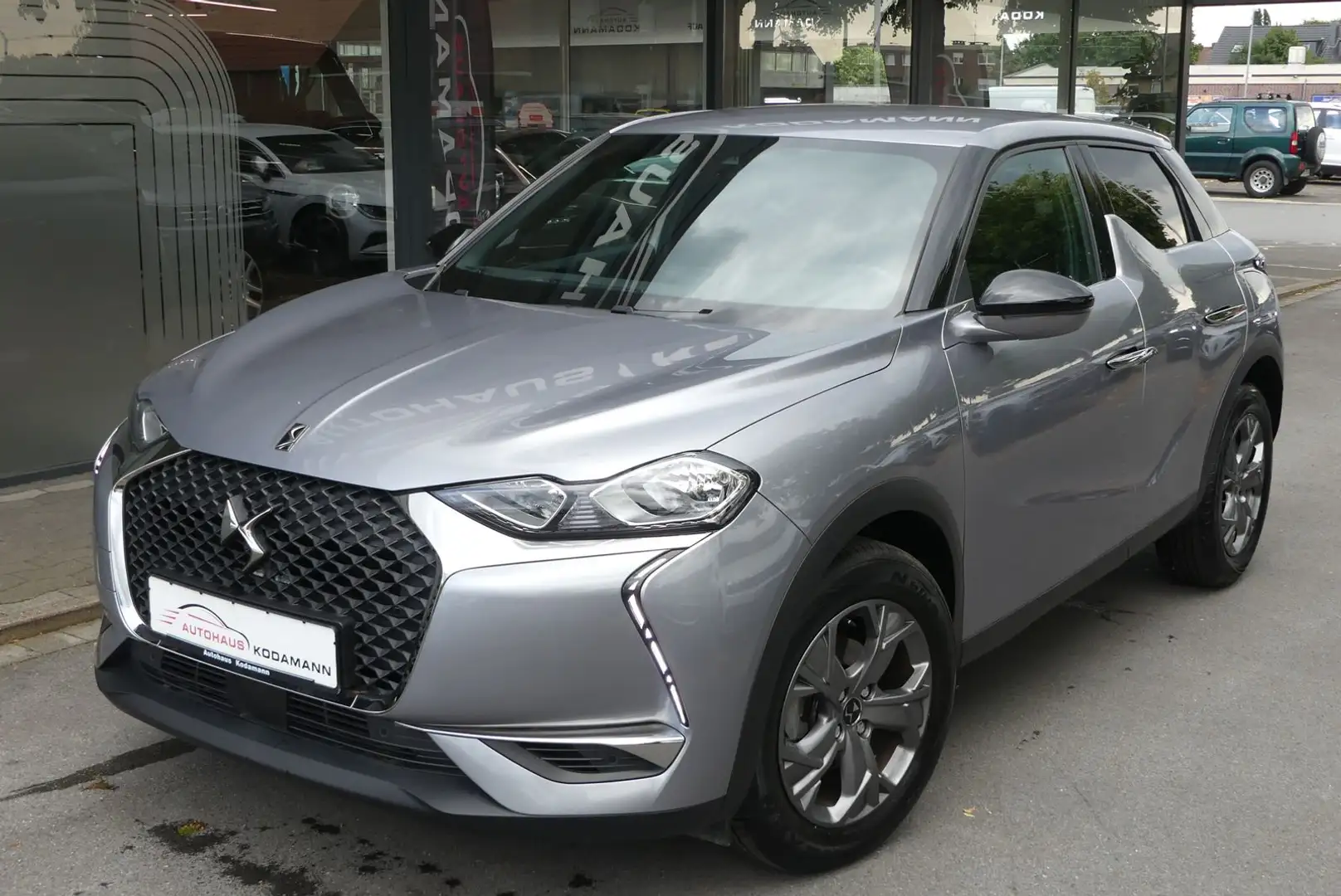 DS Automobiles DS 3 Crossback Bastille*Kamera*Keyless*Virtual* Grau - 2
