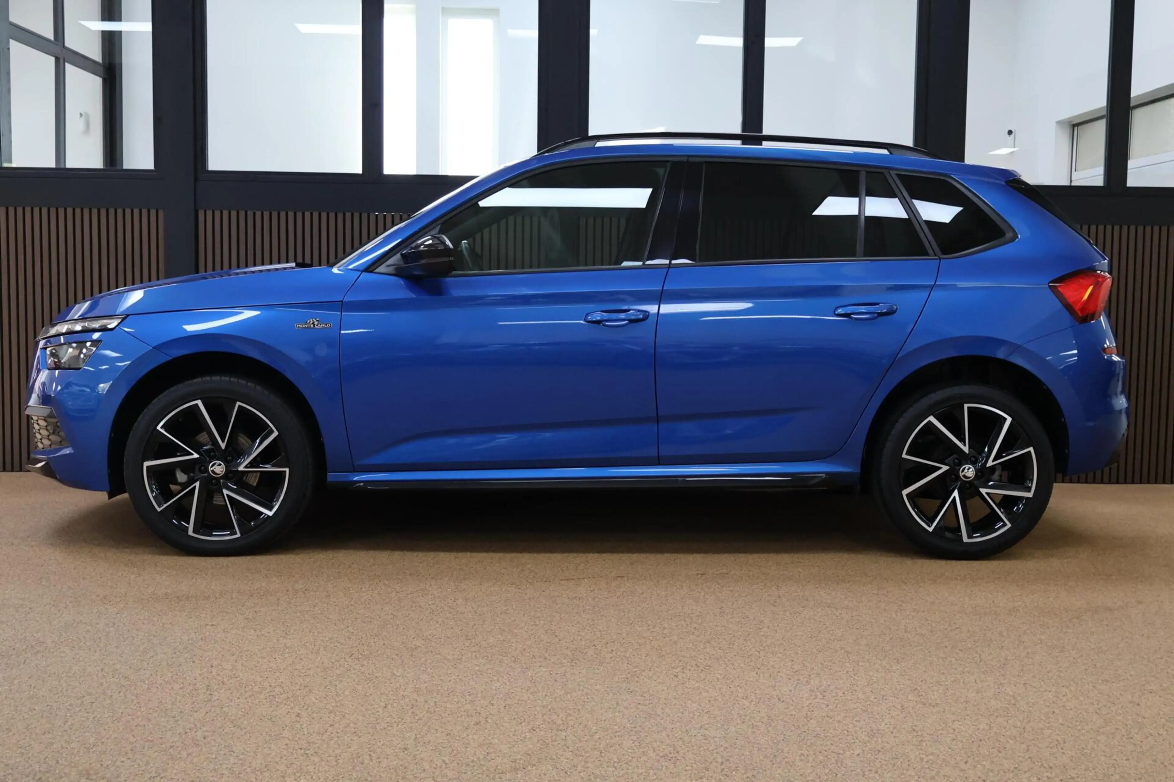 Skoda Kamiq 1.0 TSI Monte Carlo — photo 5