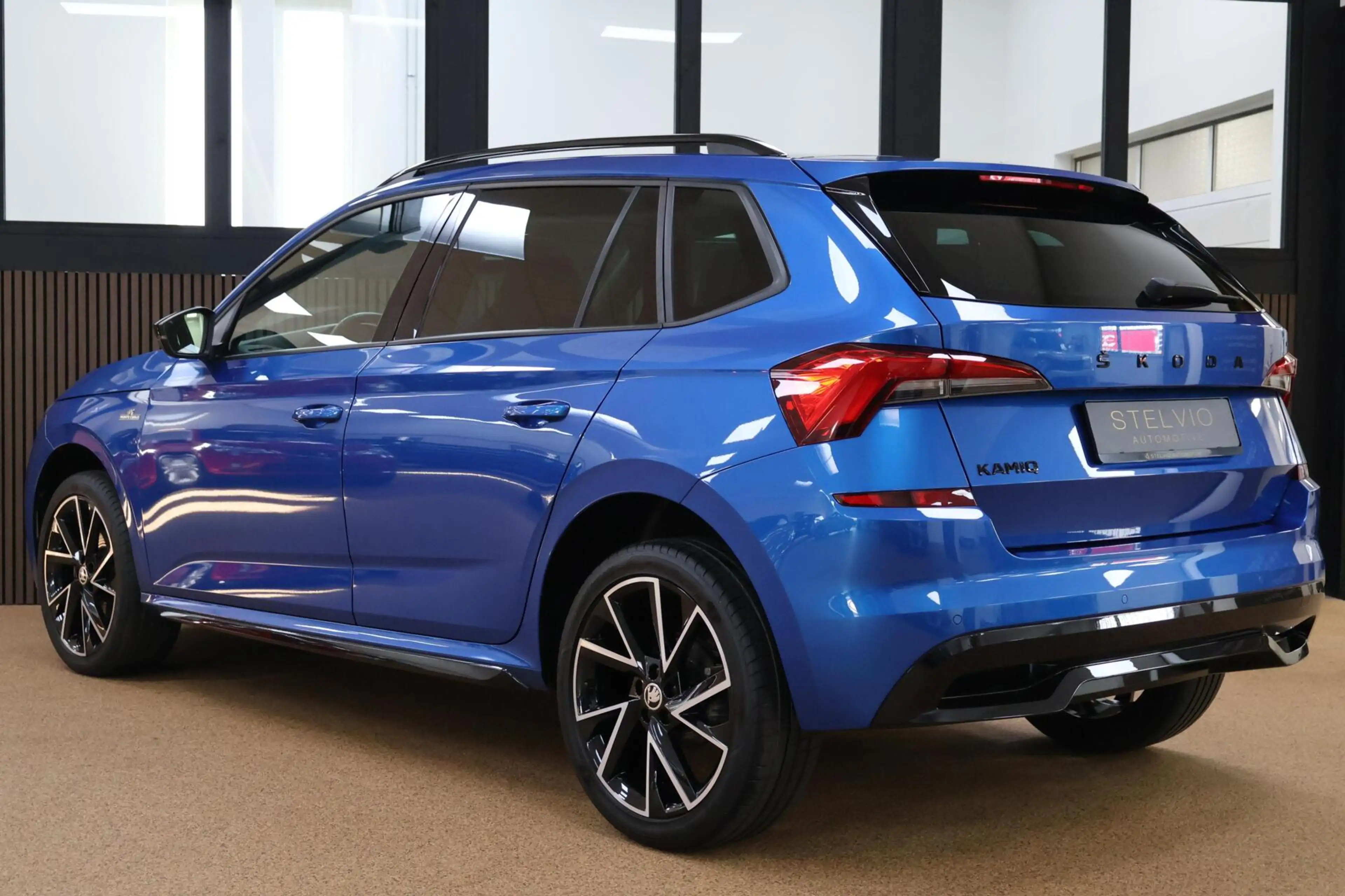 Skoda Kamiq 1.0 TSI Monte Carlo — photo 15